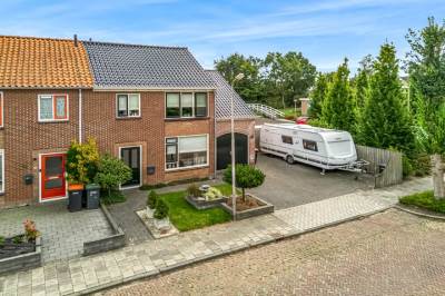 Woning Pastoor van Santestraat 33 Wervershoof