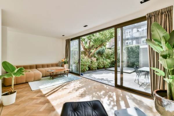 Woning Van Tuyll van Serooskerkenweg 33H Amsterdam