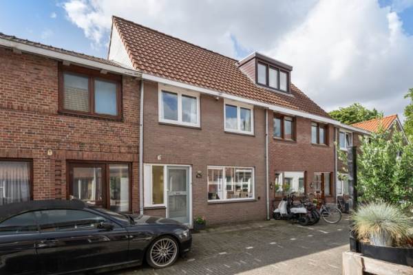 Woning Spoorbaanstraat 10 Schiedam