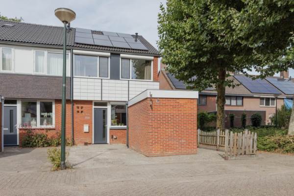Woning Rijvoortshoef 256 Raamsdonksveer