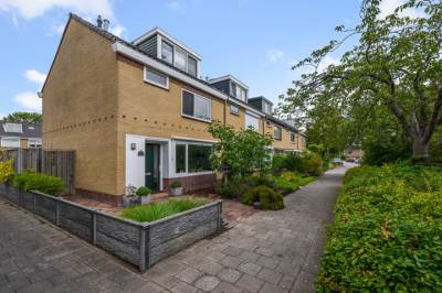 Woning Vogelven 18 Heemskerk