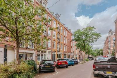 Woning Pieter Baststraat 18B Amsterdam