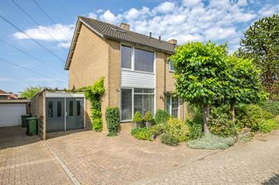 Woning T.M.C. Asserplantsoen 16 Zetten