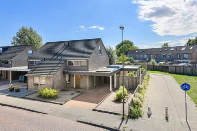 Woning Schoutenlaan 30 Geertruidenberg