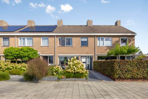Woning Prof. ter Veenstraat 37 Emmeloord