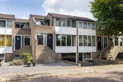 Woning Robert Kochstraat 55 Hengelo (OV)