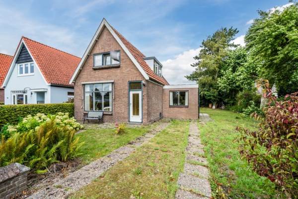 Woning Laanweg 13 Oudkarspel (Gem. Dijk en Waard)