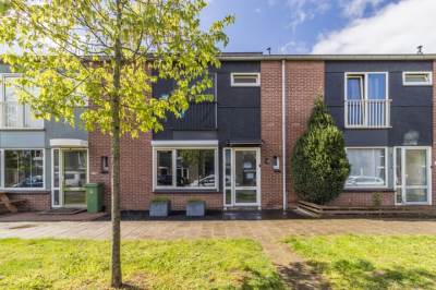 Woning Amalia van Solmslaan 23 Grave
