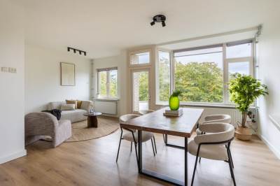 Woning Admiraal de Ruyterlaan 55 Hilversum