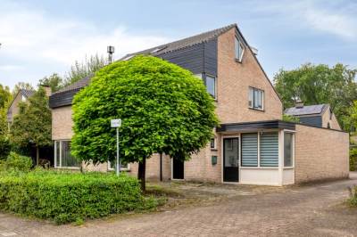 Woning Hulsbekenkamp 48 Oldenzaal