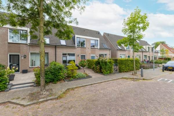 Woning Veenmoslaan 15 Oosthuizen