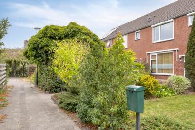 Woning Cort van der Lindenstraat 42 Goes