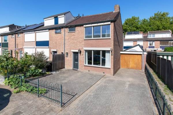 Woning Margrietstraat 19 Duiven