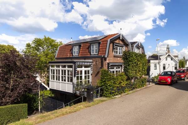 Woning Voorstraat 182 Lekkerkerk