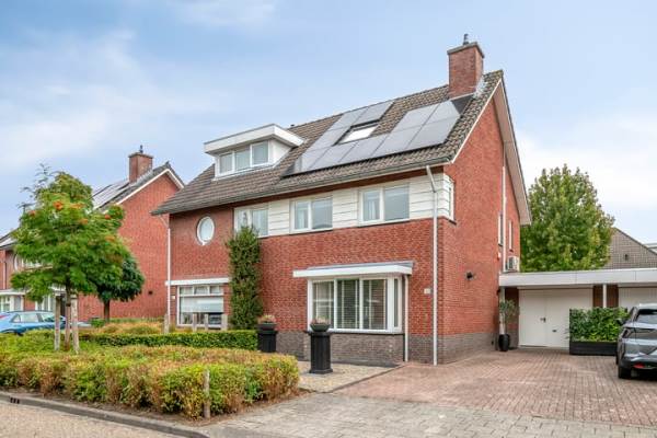 Woning Broenshofweide 10 Helmond
