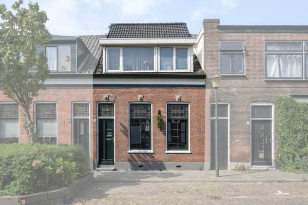 Woning Arnold Hoogvlietstraat 50 Vlaardingen