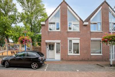 Woning Czaar Peterstraat 13 Zaandam