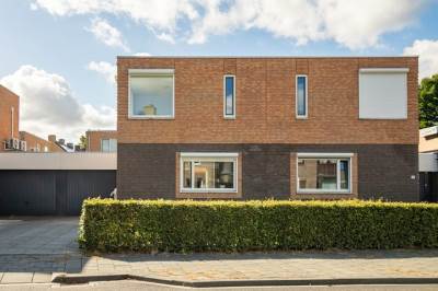 Woning Burg. Arnoldtsstraat 27 Sittard