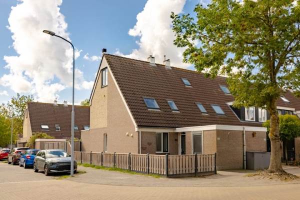 Woning Liesbos 142 Hoofddorp