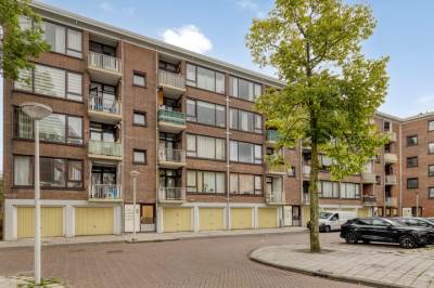 Woning Lou Jansenplein 73 Amsterdam