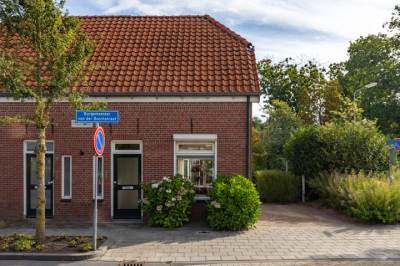 Woning Burgemeester van der Borchstraat 1 Holten