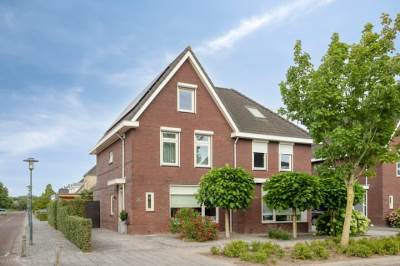 Woning Alexander de Grotestraat 28 Hulst