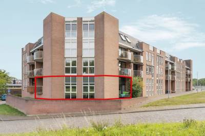 Woning Deltastraat 2 Almere