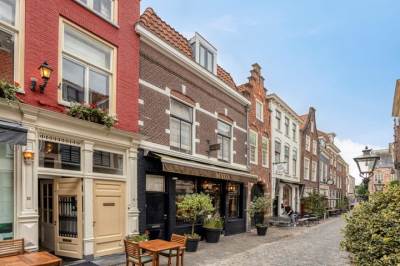 Woning Kloksteeg 11 Leiden