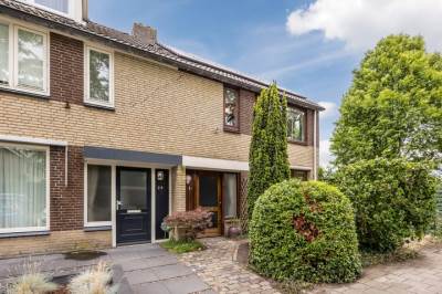 Woning Van Leeuwenhoeklaan 31 Oosterhout (NB)