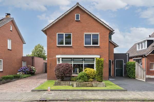 Woning Pastoor Brandtsstraat 7 Lattrop-Breklenkamp