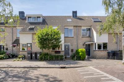 Woning Rozenlaan 45 De Kwakel