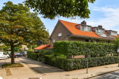 Woning Julianastraat 1 Warmond