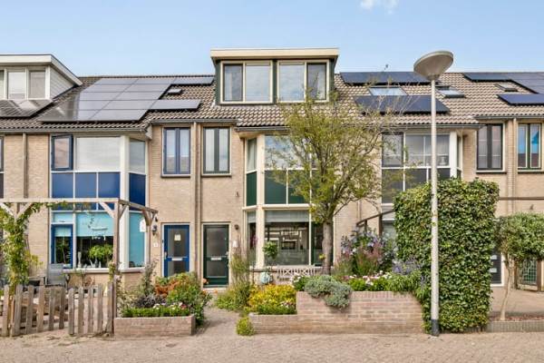Woning Sluiskolk 11 Leimuiden
