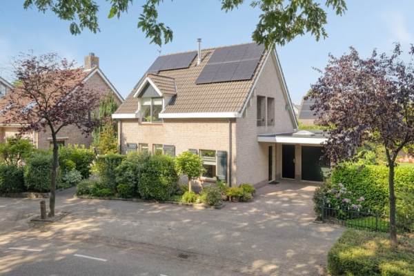 Woning Moleneind 75 Prinsenbeek