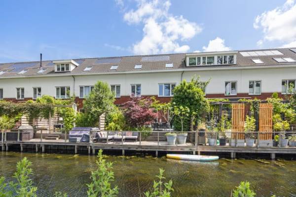 Woning Anton Geesinkstraat 53 Weesp