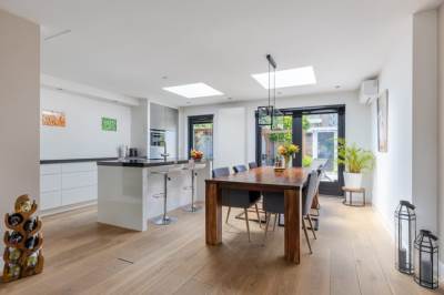 Woning Marconistraat 12 Huizen