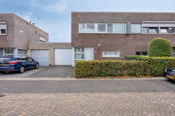 Woning Prins Constantijnhof 19 Hoensbroek