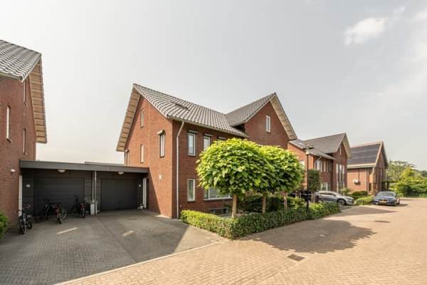 Woning Engel de Raatpad 6 Heinenoord