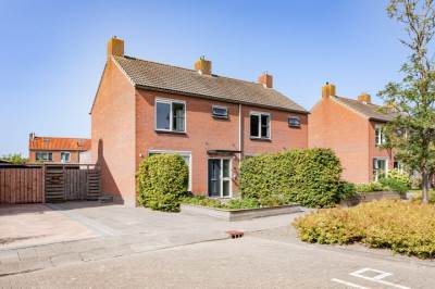 Woning Burgemeester Kosterstraat 8 Winkel