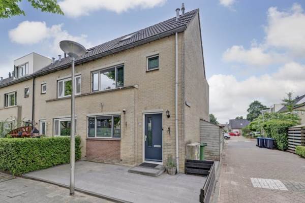 Woning Beukmolenplantsoen 16 Gouda