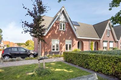 Woning Wolfertsplein 1 Wolphaartsdijk