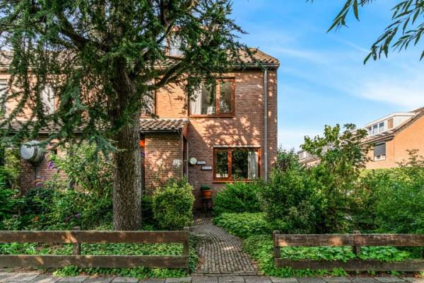 Woning Geerland 25 Kudelstaart