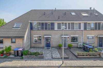 Woning Clara Wichmannstraat 3 Spijkenisse