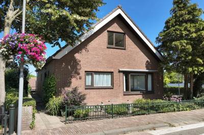 Woning Raadhuisstraat 18 Hooge Zwaluwe