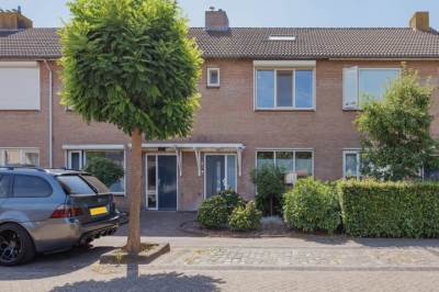 Woning Kanseliersstraat 25 Raamsdonk