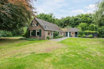 Woning Ericasestraat 112 Erica