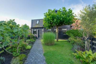 Woning Dorpsstraat 20 Markenbinnen