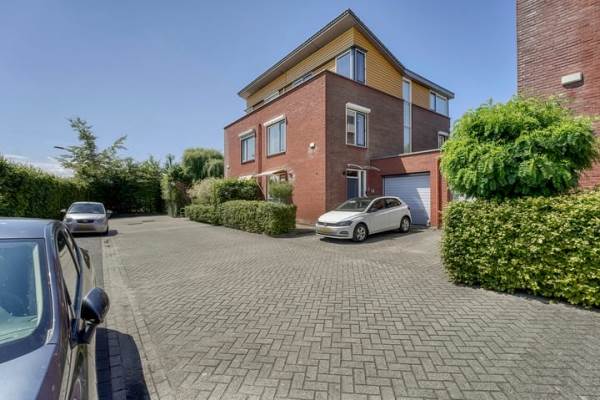 Woning Eikenlaan 4 Voorschoten