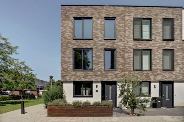 Woning Johan Braakensiekstraat 108 Schiedam