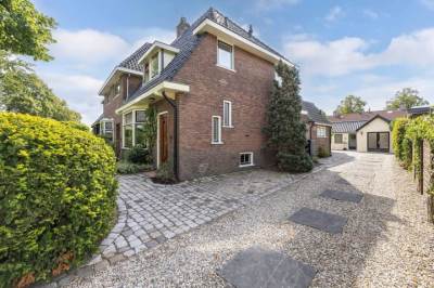 Woning De Ruyterstraat 49 Huizen